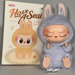 BRAND NEW IN BOX ZIZI- Pop Mart Labubu Plush Keychain